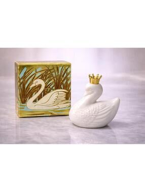Avon 1970s Royal Swan Charisma Cologne Milk Glass Figural Bottle W/Box, 2.5x3”